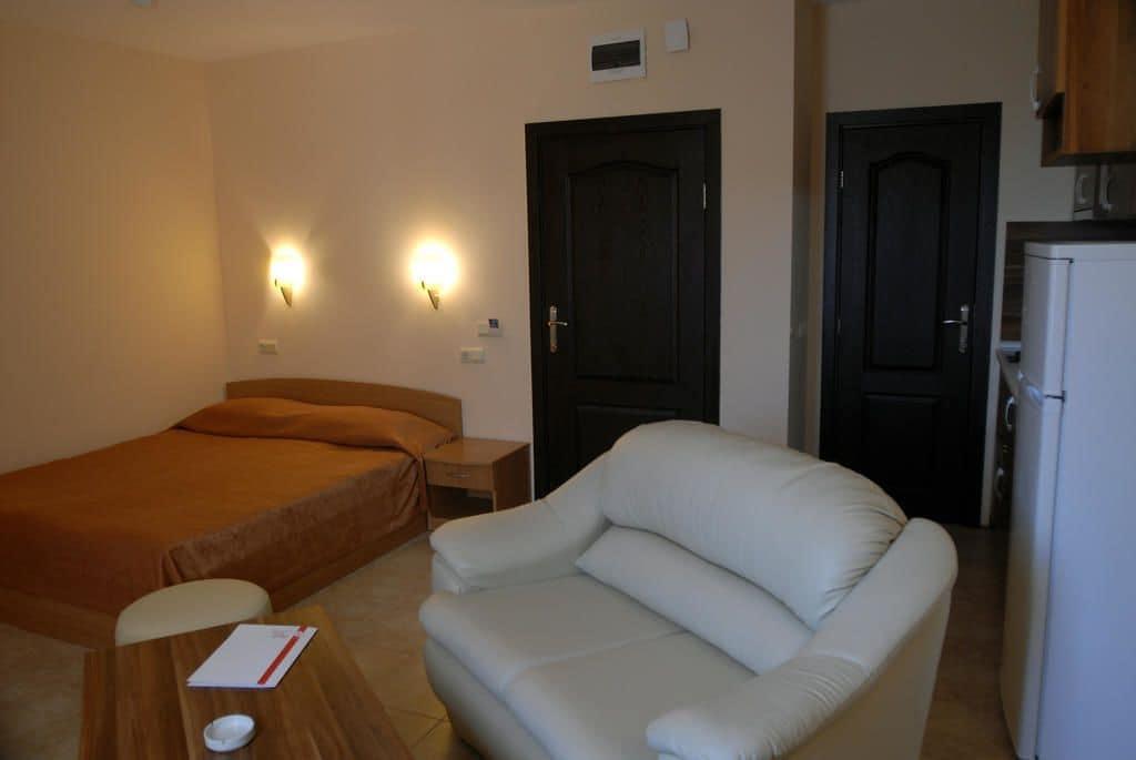Apartment Tourist Complex Rose Village ซันนีบีช ภายนอก รูปภาพ
